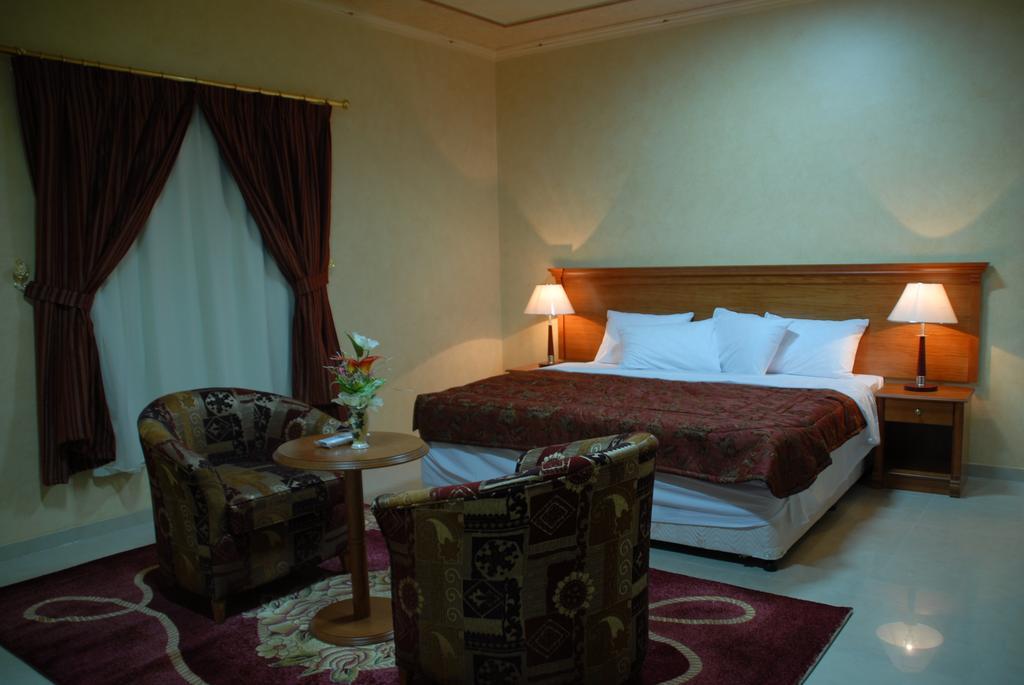 Al Fanar Al Alamaya 3- Hay'Aa Malakeya Entrance Yanbu Exteriér fotografie